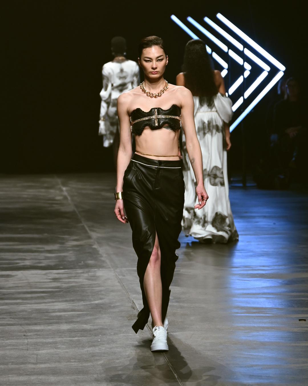 Rebekka Ruétz AW2024 at Berlin Fashion Week Look 15; Runway Photography: The Fashion Fold