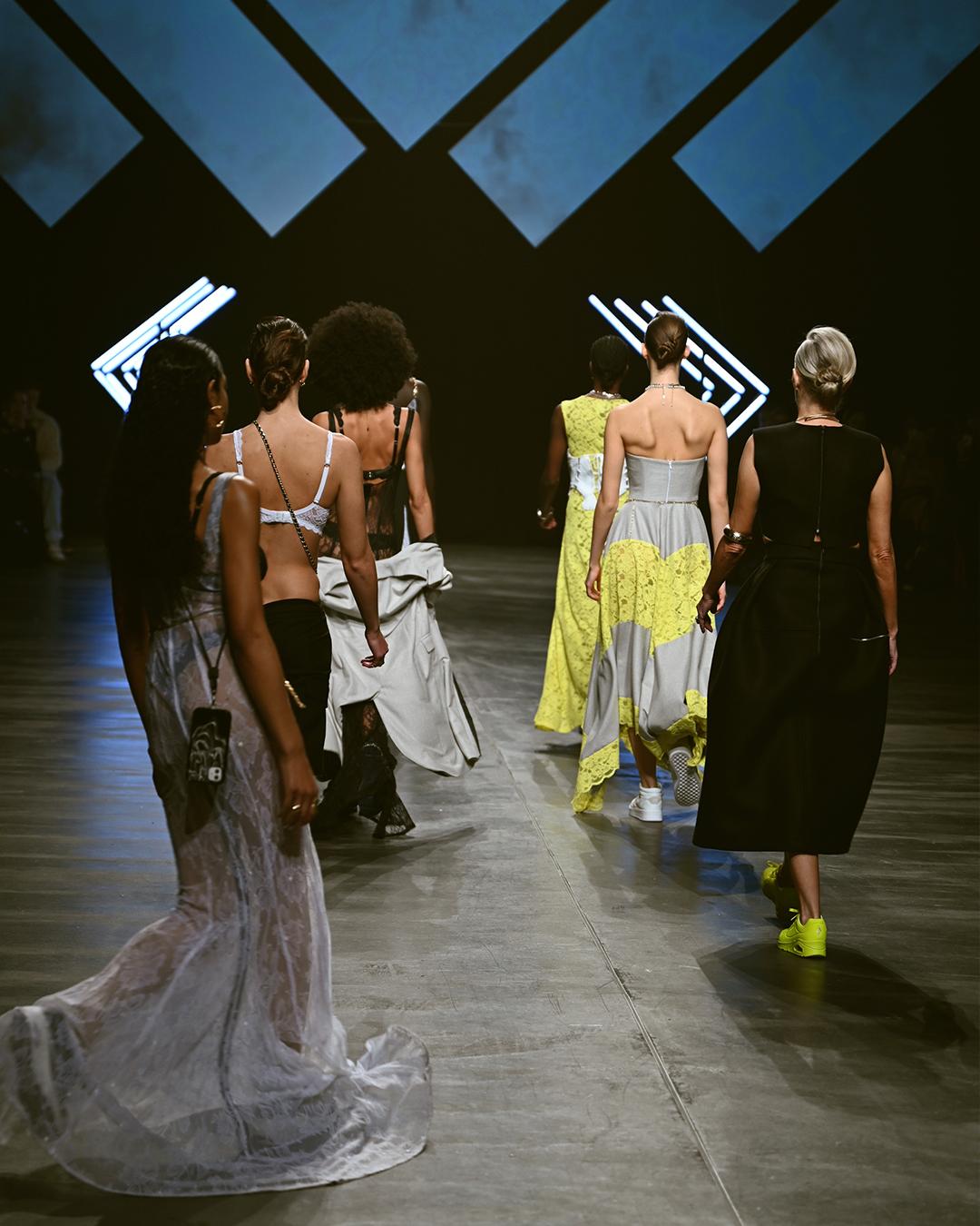 Rebekka Ruétz AW2024 at Berlin Fashion Week Final Walk; Runway Photography: The Fashion Fold